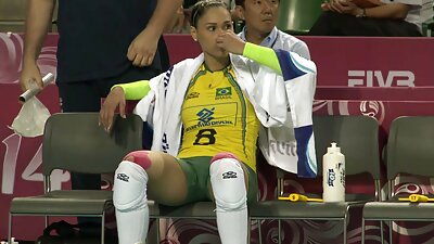 Porno Jia Derza öffnete ihren jungen Arsch für einen deutschesexfilme erfahrenen Fick