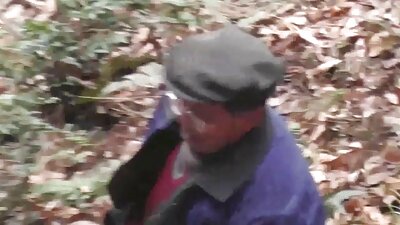 Rauchen und Sex in Röcken mit einer Transgender-Prostituierten, die der Typ auf der Straße abgeholt hat deutsche sexfilme kostenlos ansehen