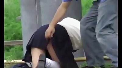 Junge deutschepornos gratis 19-jährige Strumpfschlampe zeigt einen tollen blowjob