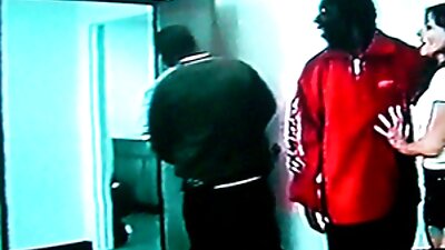 Oralsex mit deutsche sexfilme gratis einer dicken Frau mit riesigen Titten und einem Esel.