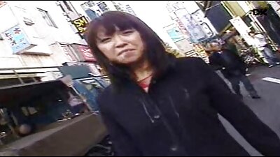 Ältere Blondine schiebt ihre deutsche hd sexfilme Muschi in den Arsch eines jungen Hengstes